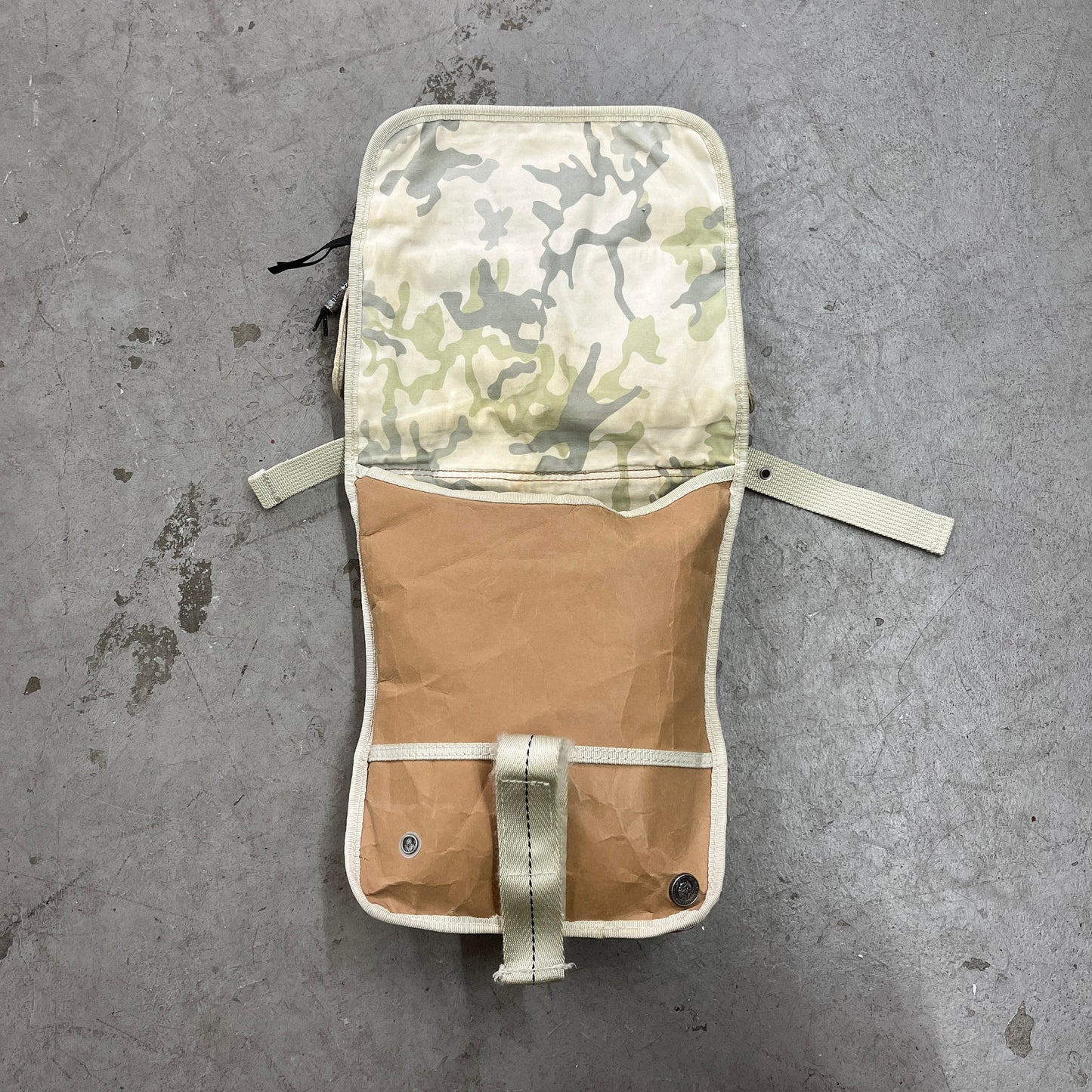 DIESEL FLY WHEEL PAPER CROSSBODY Y2K