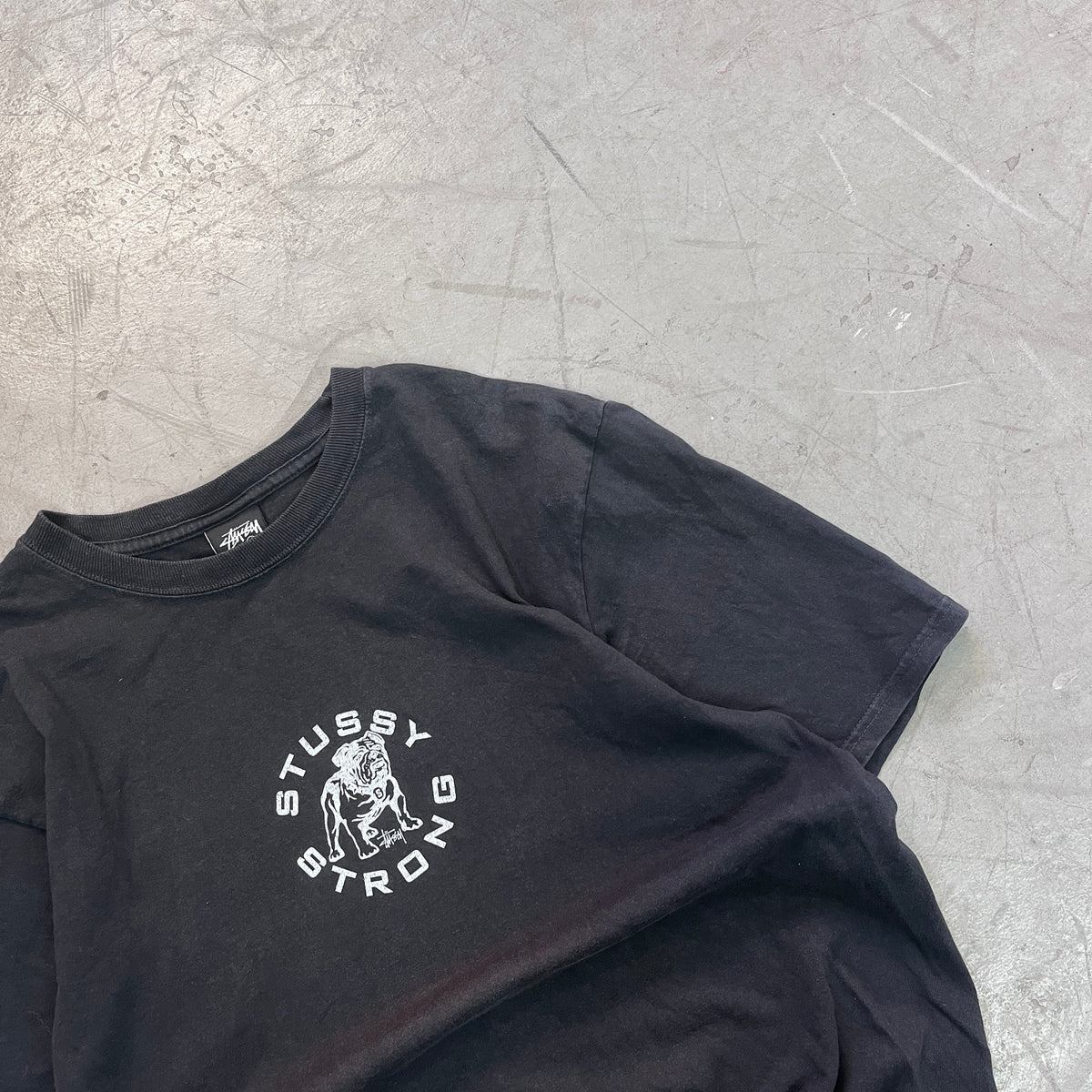 STÜSSY STRONG MAC [M]
