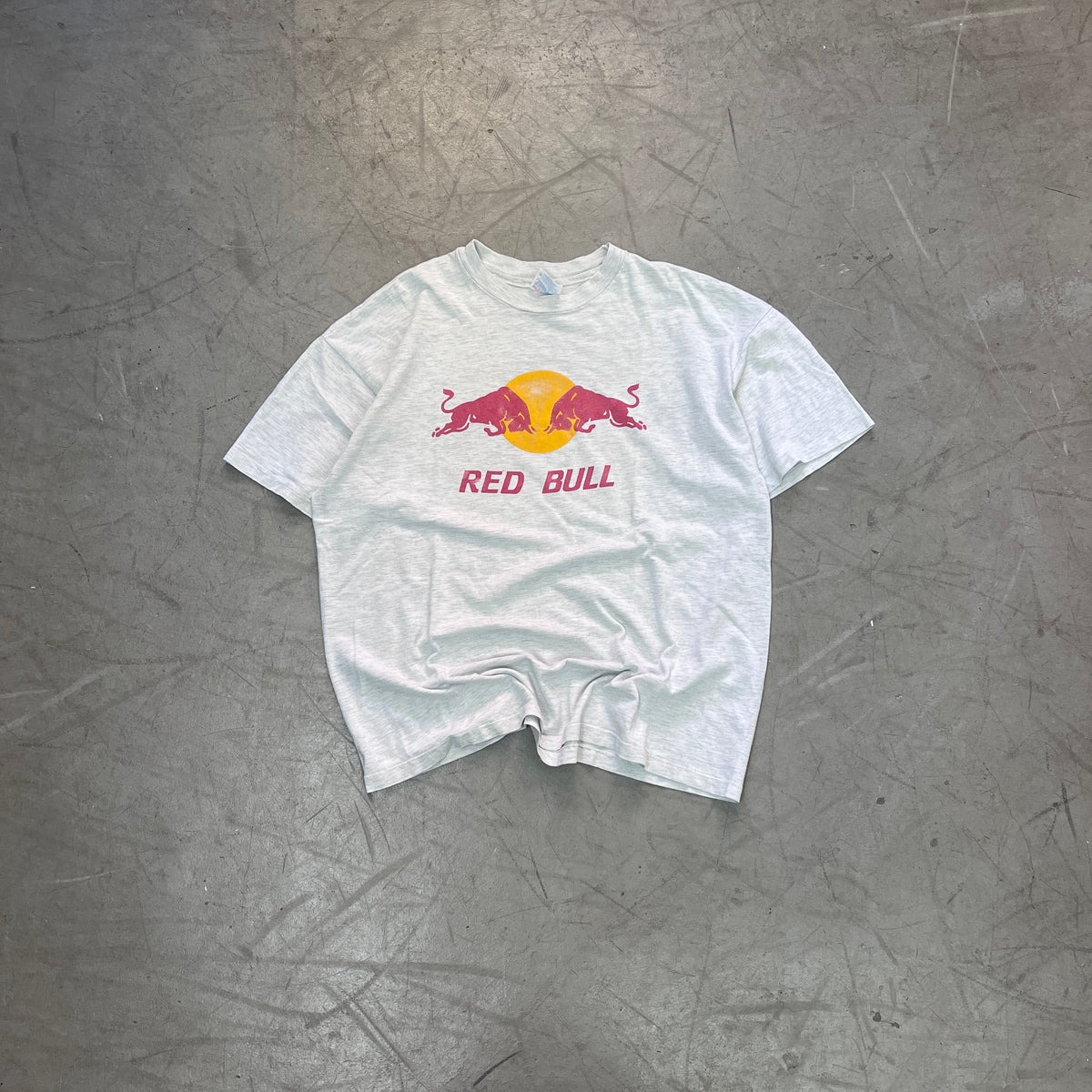 RED BULL DRINK AND FLY PROMO 90s [XL]