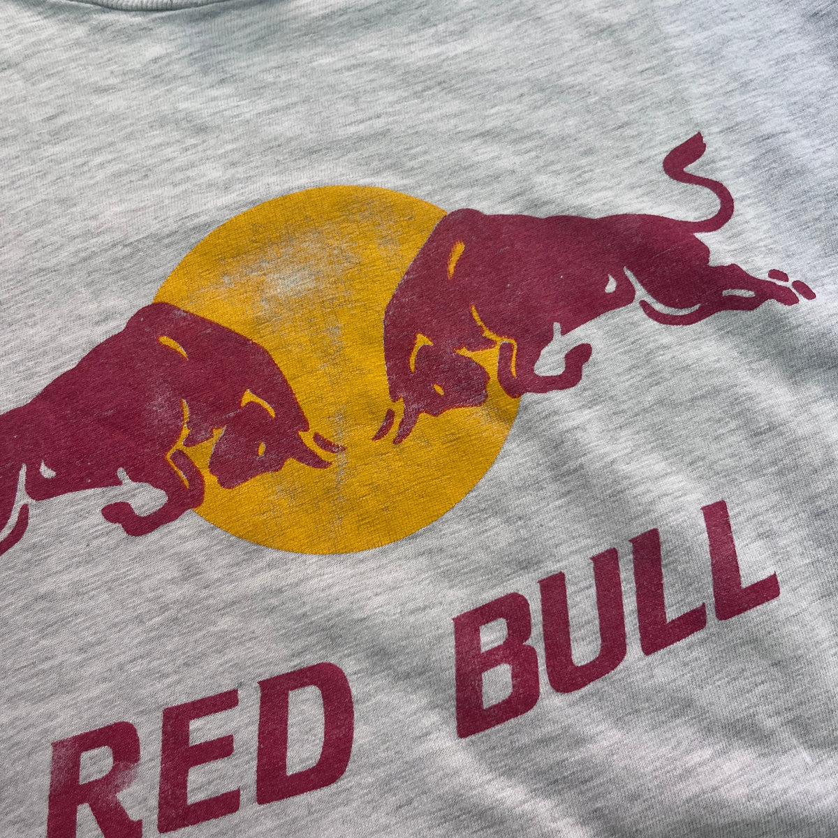 RED BULL DRINK AND FLY PROMO 90s [XL]