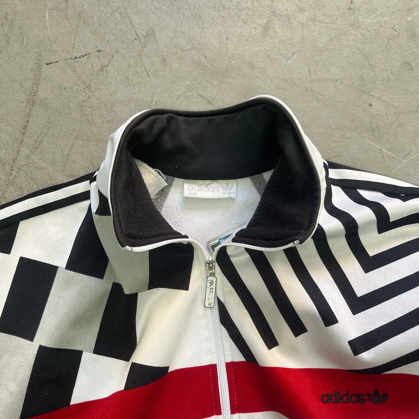 ADIDAS TRACK JACKET 90s [L]