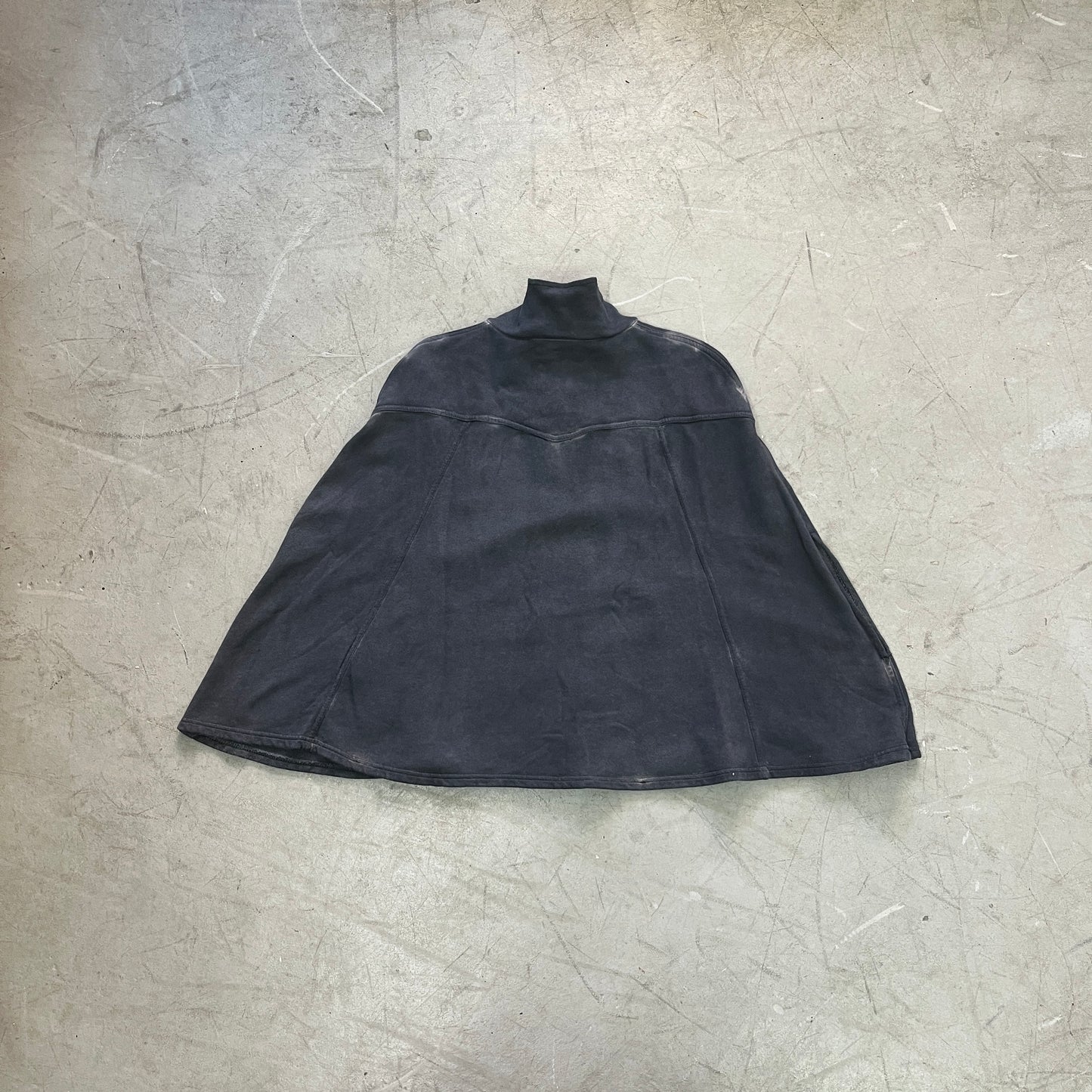 DIESEL PONCHO Y2K [M/L]