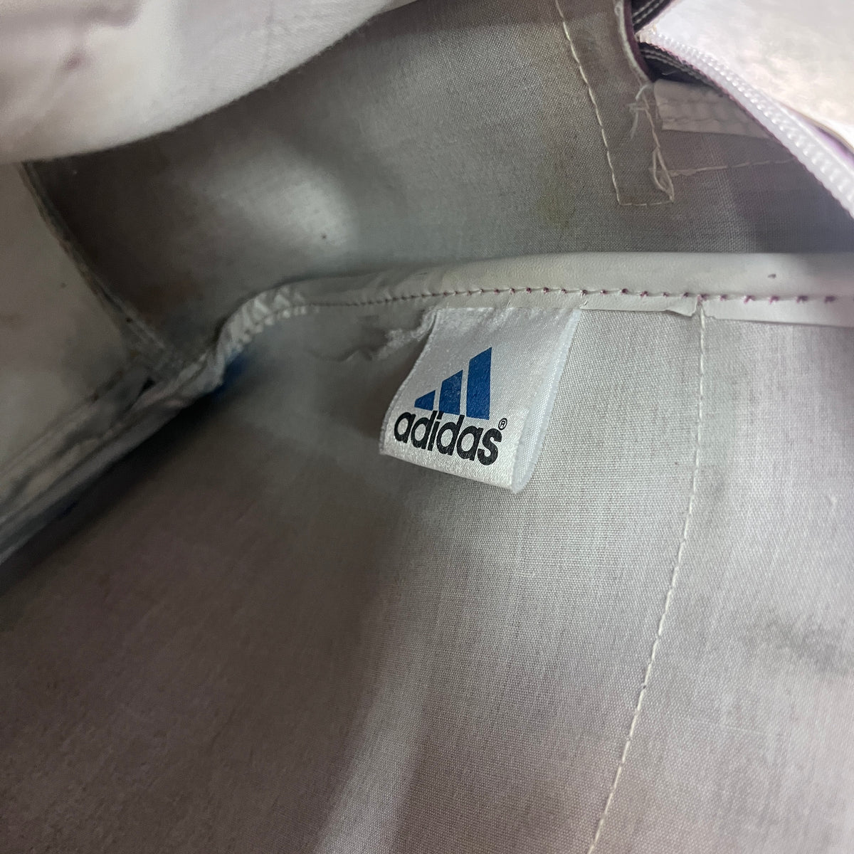 ADIDAS PATENT BAG 90s