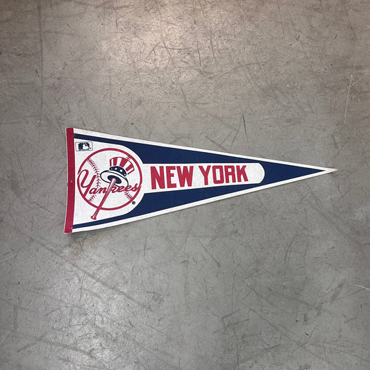 NEW YORK YANKEES PENNANT 90s