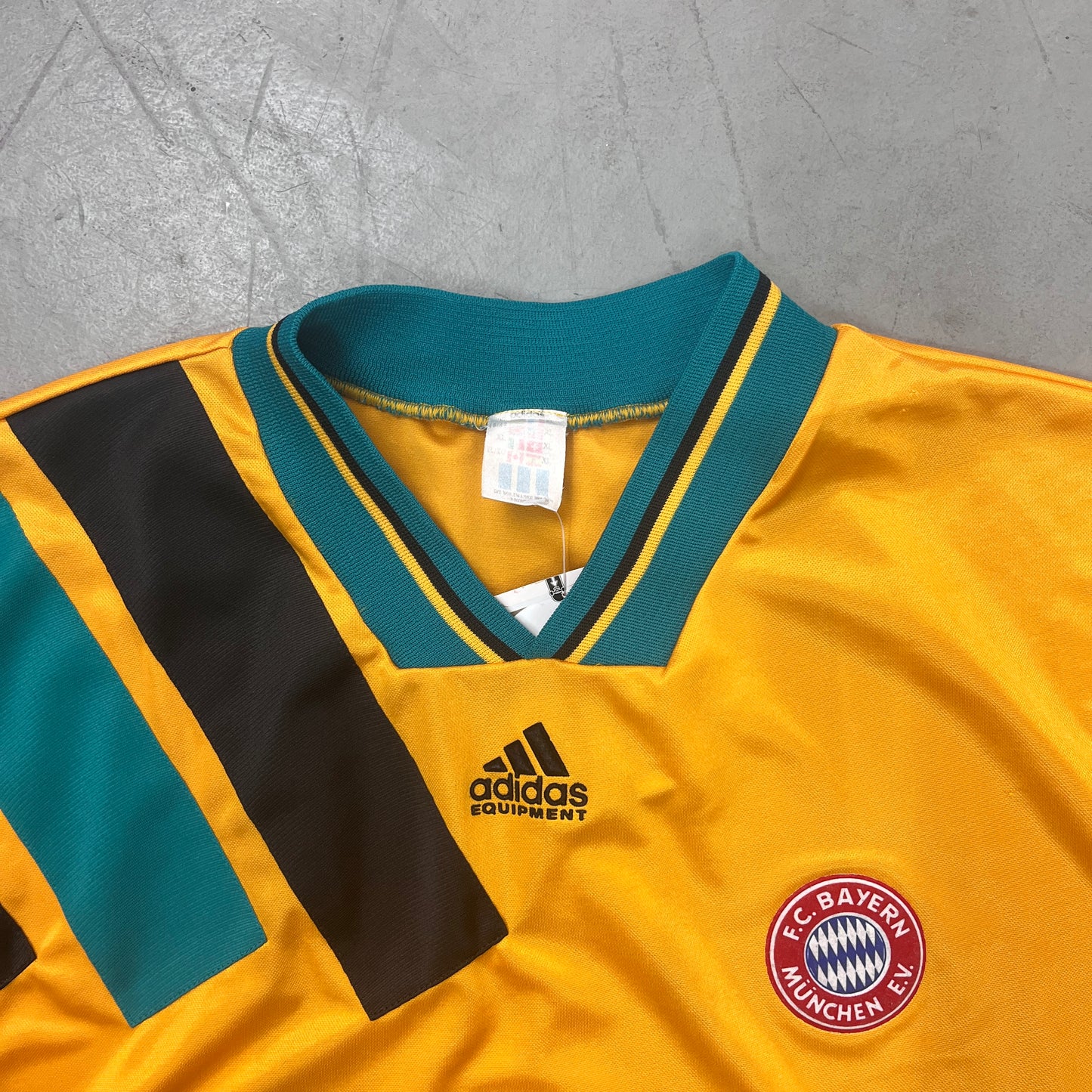 ADIDAS BAYERN MÜNCHEN 93/96 AWAY [XL]