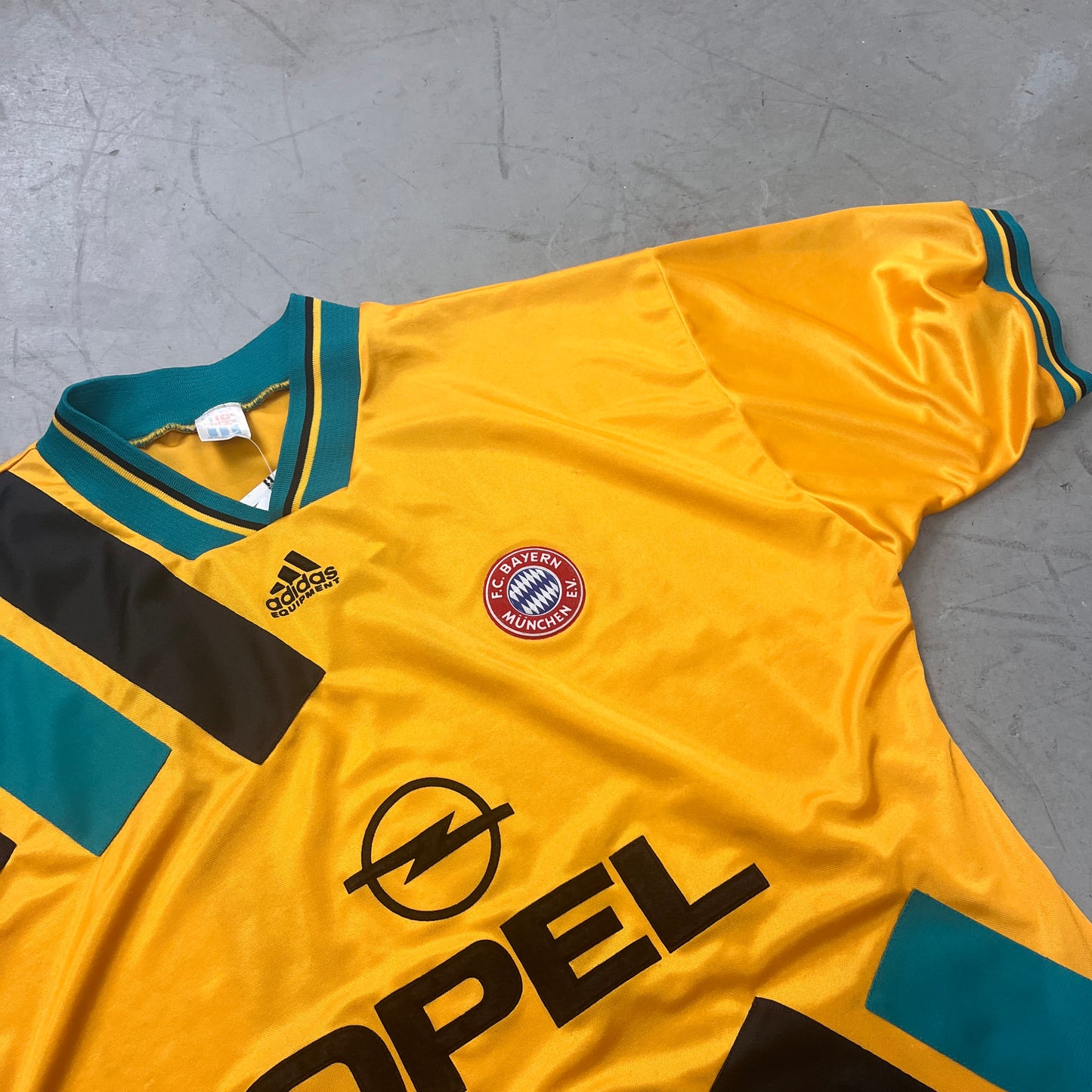 ADIDAS BAYERN MÜNCHEN 93/96 AWAY [XL]