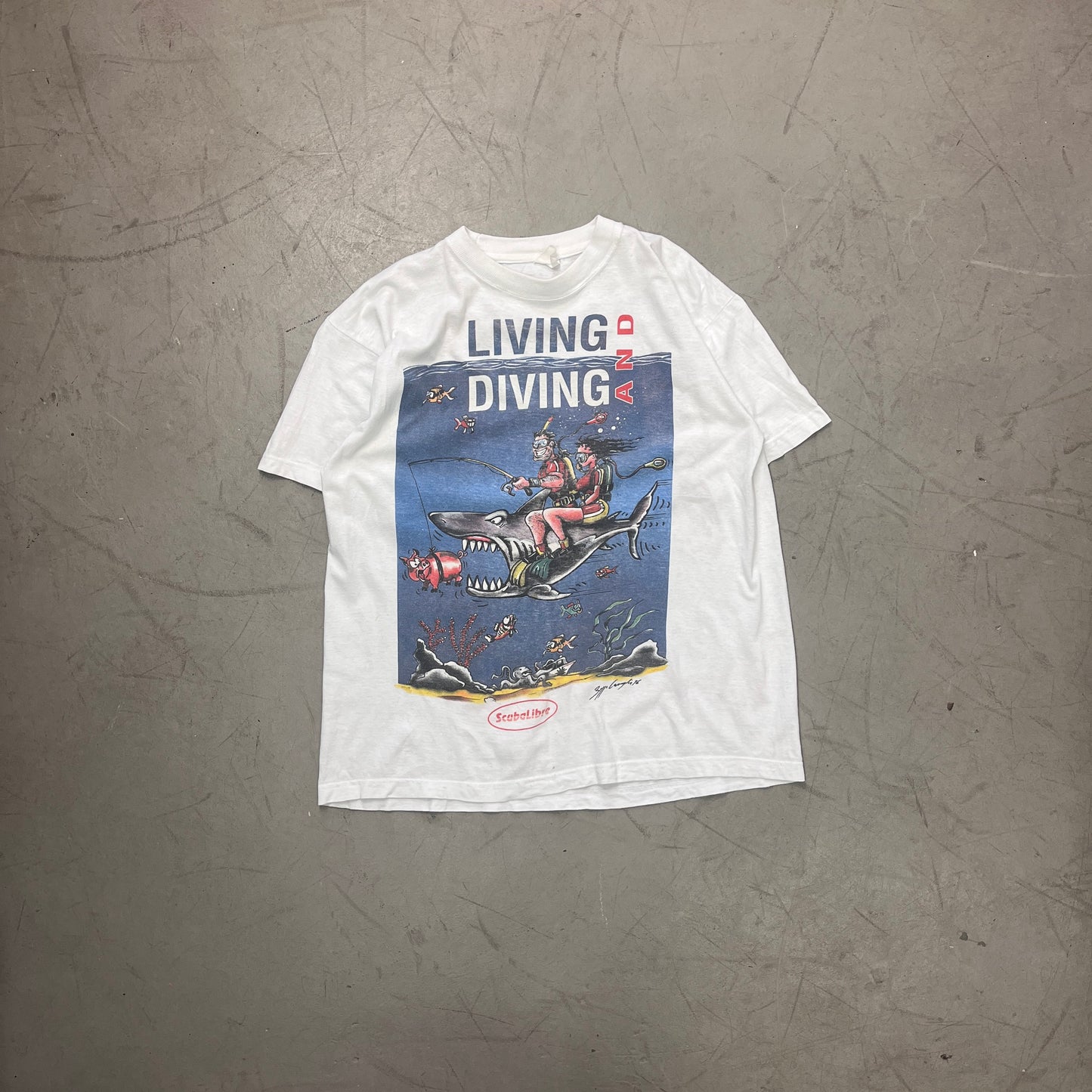 LIVING & DIVING 90s (1)