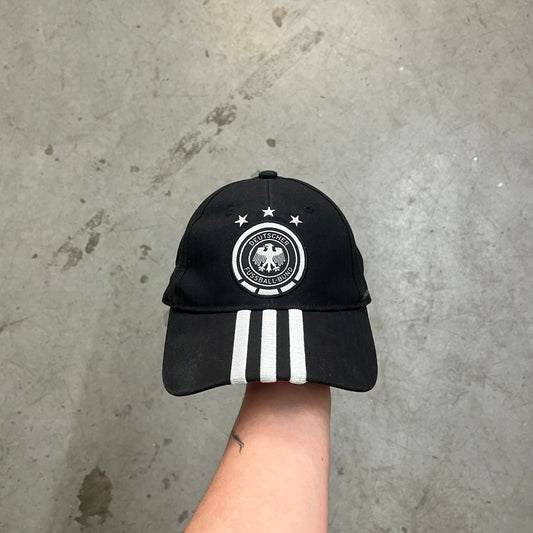 ADIDAS DFB 3 STRIPES