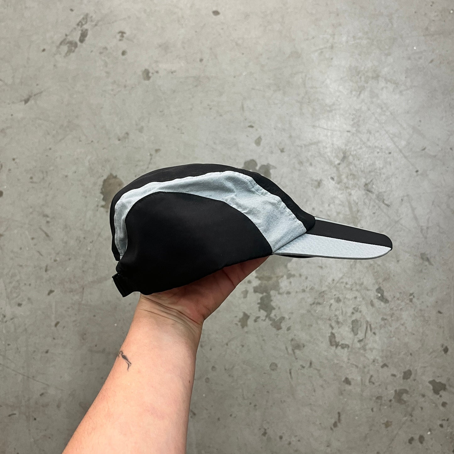 ADIDAS CLIMACOOL MID 00s
