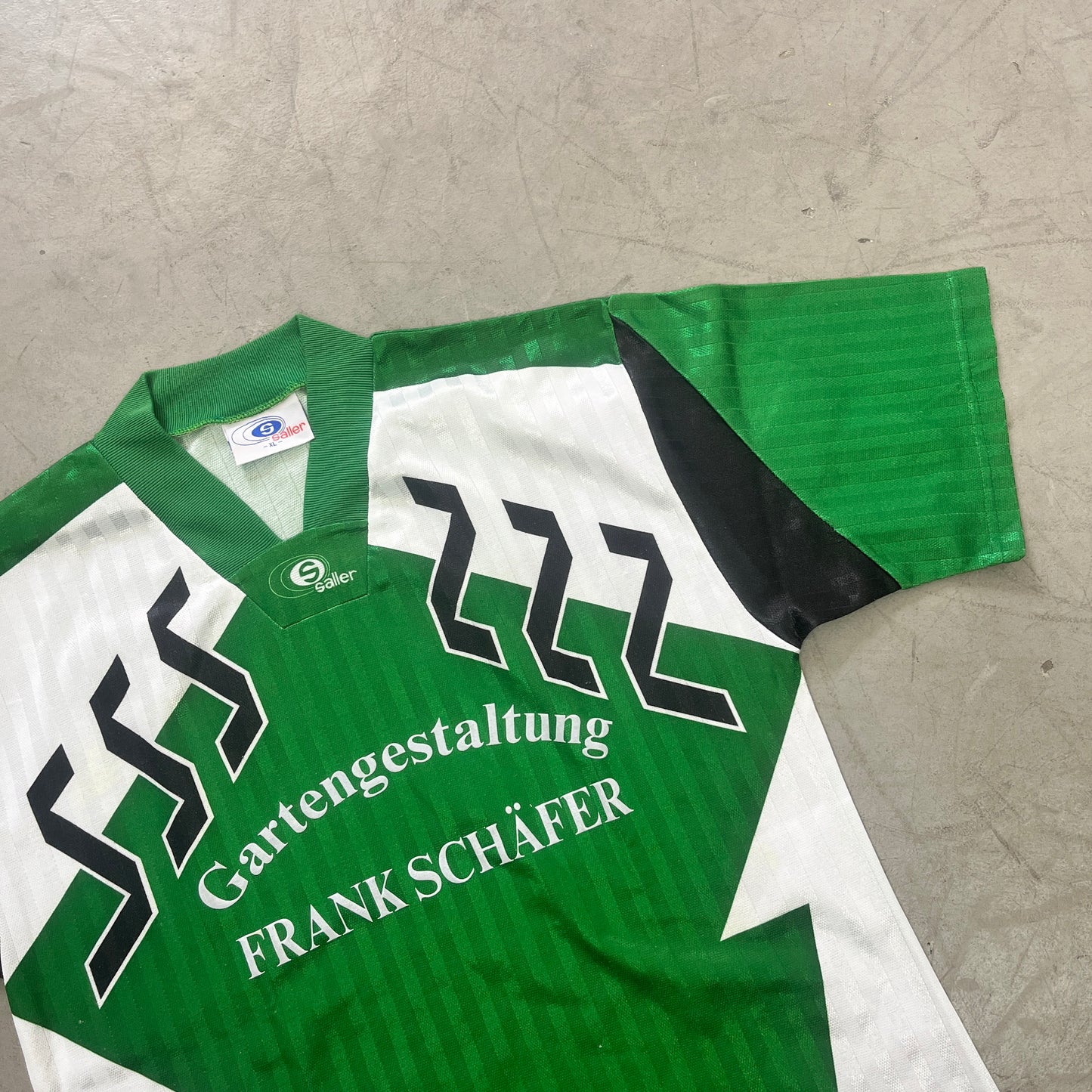 SALLER TEMPLATE 90s [XL]