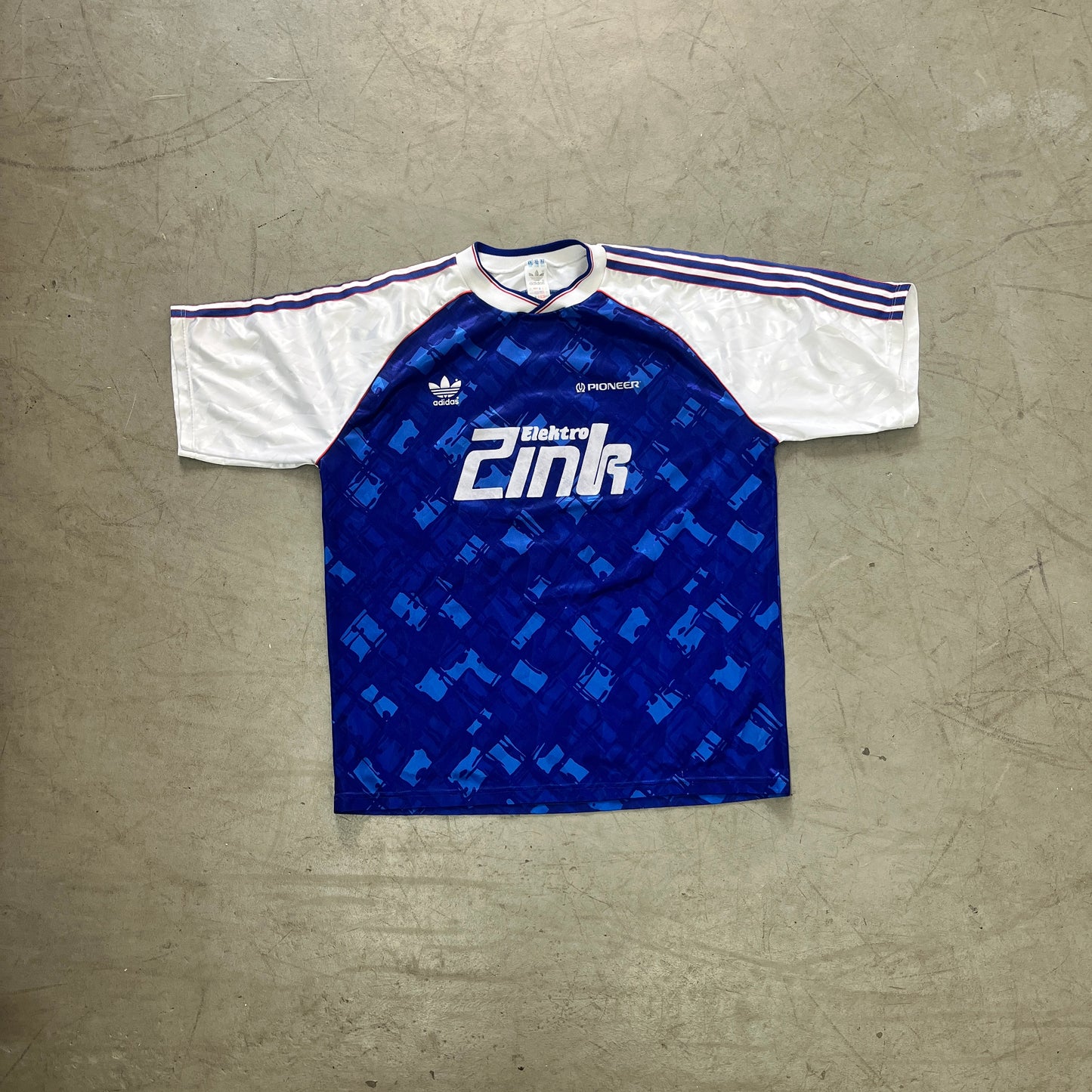 ADIDAS BLU/WHT/RED 90s [XL]