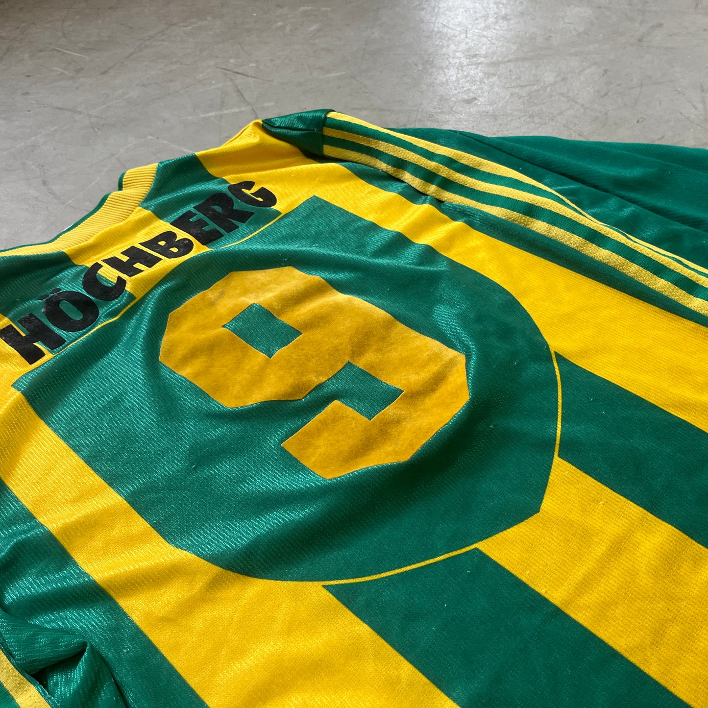 ADIDAS GRN/YELLOW LONGSLEEVE 90s [XL]