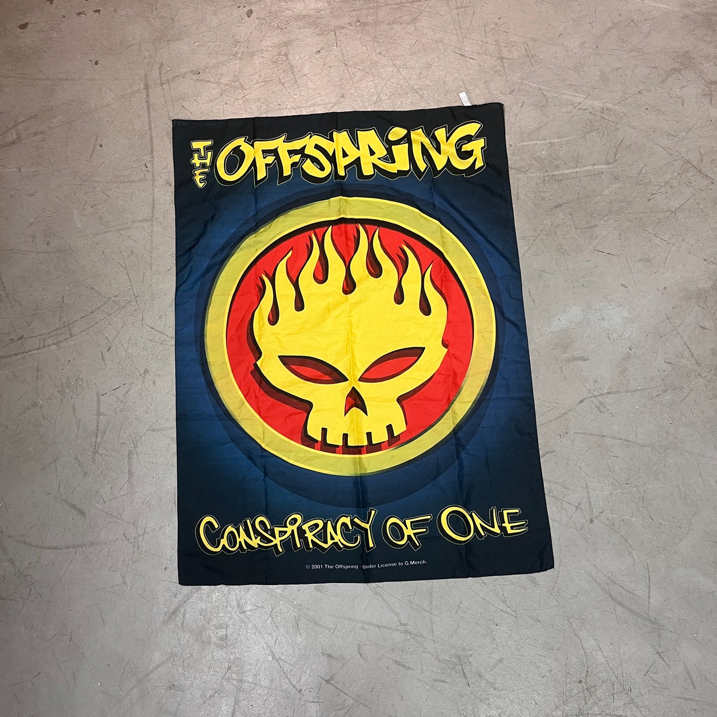 2001 THE OFFSPRING CONSPIRACY OF ONE BANNER