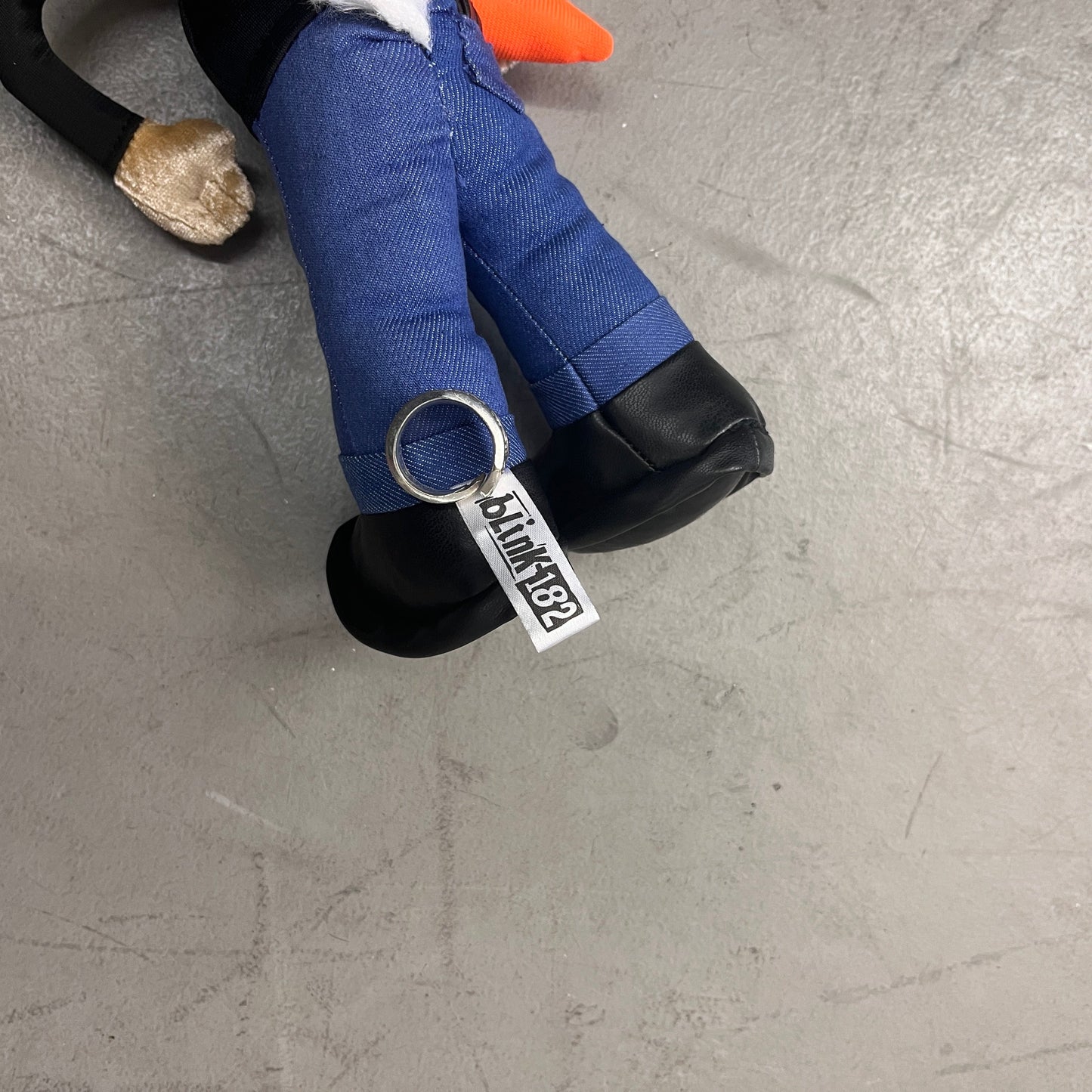 BLINK 182 LOSER KID BUNNY PLUSHY VIP 2023/24