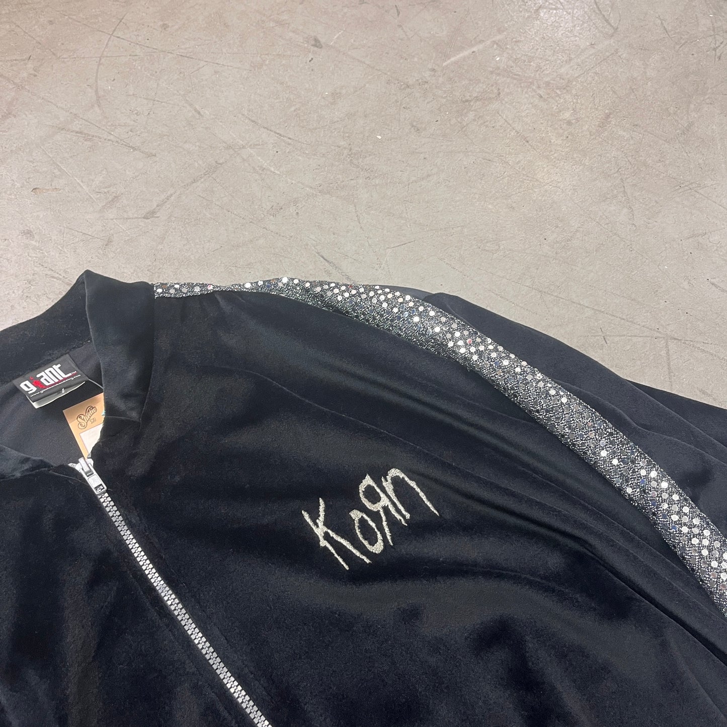KORN SEQUIN/VELOR JACKET SILVER 90s [XL]