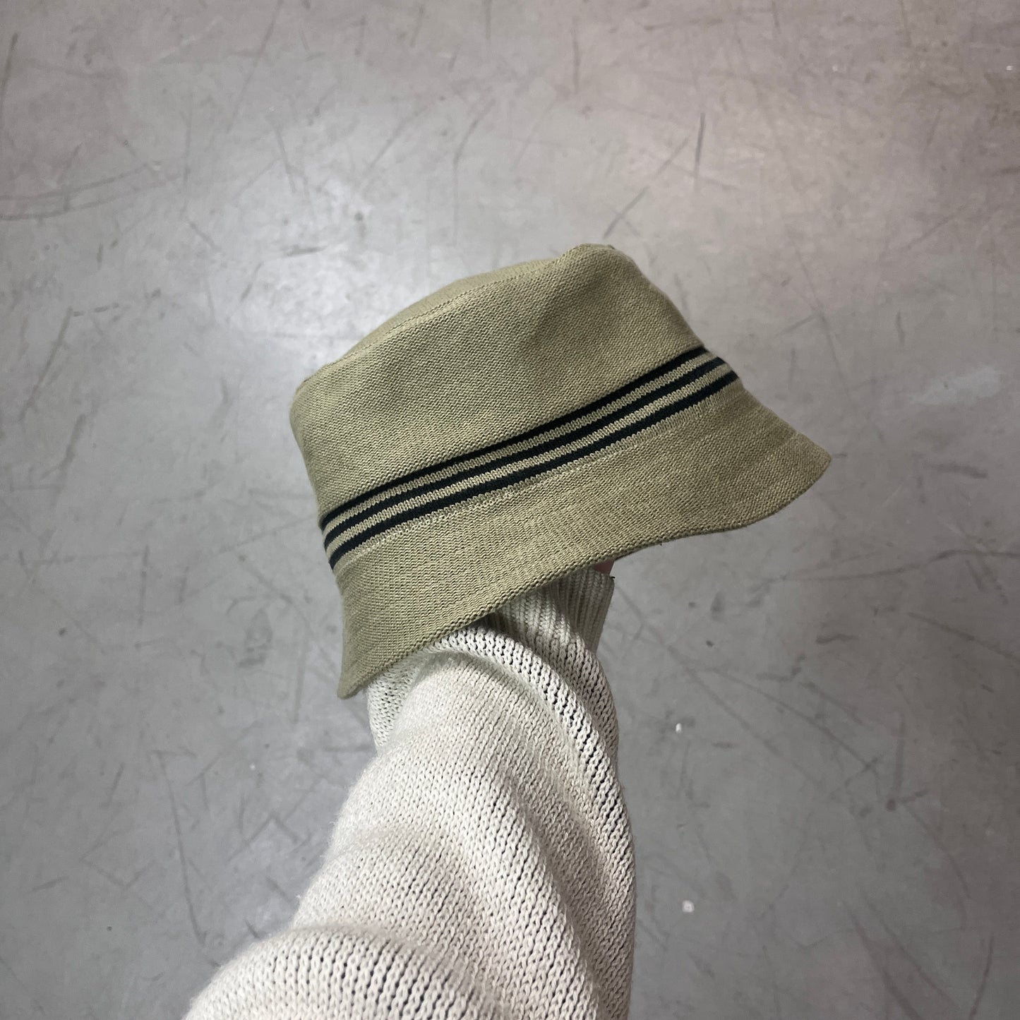 ADIDAS FINE KNIT THREE STRIPE BUCKET HAT