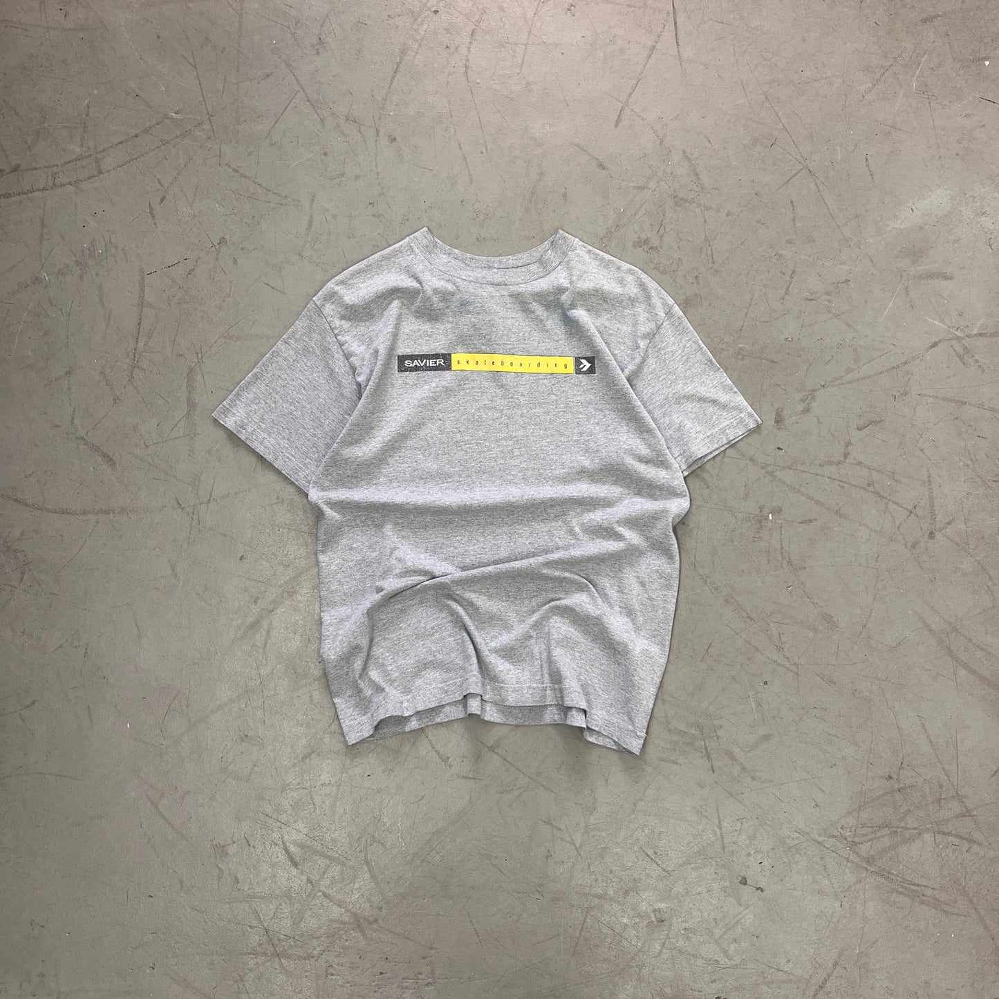 VINTAGE SAVIOR SKATEBOARDING T-SHIRT Y2K
