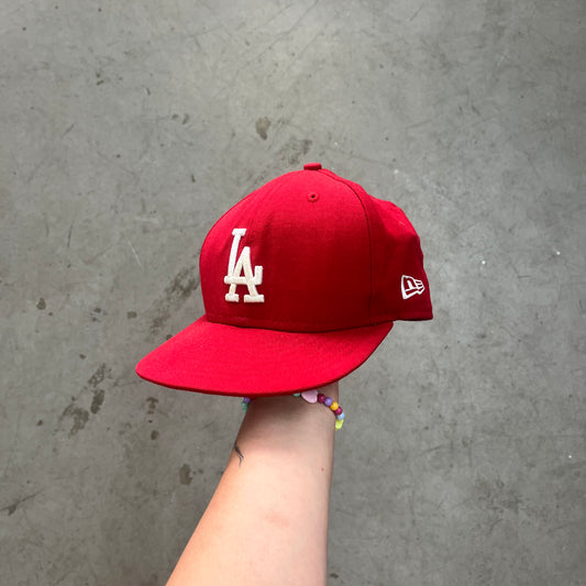 NEW ERA LA FITTED [7 3/8]