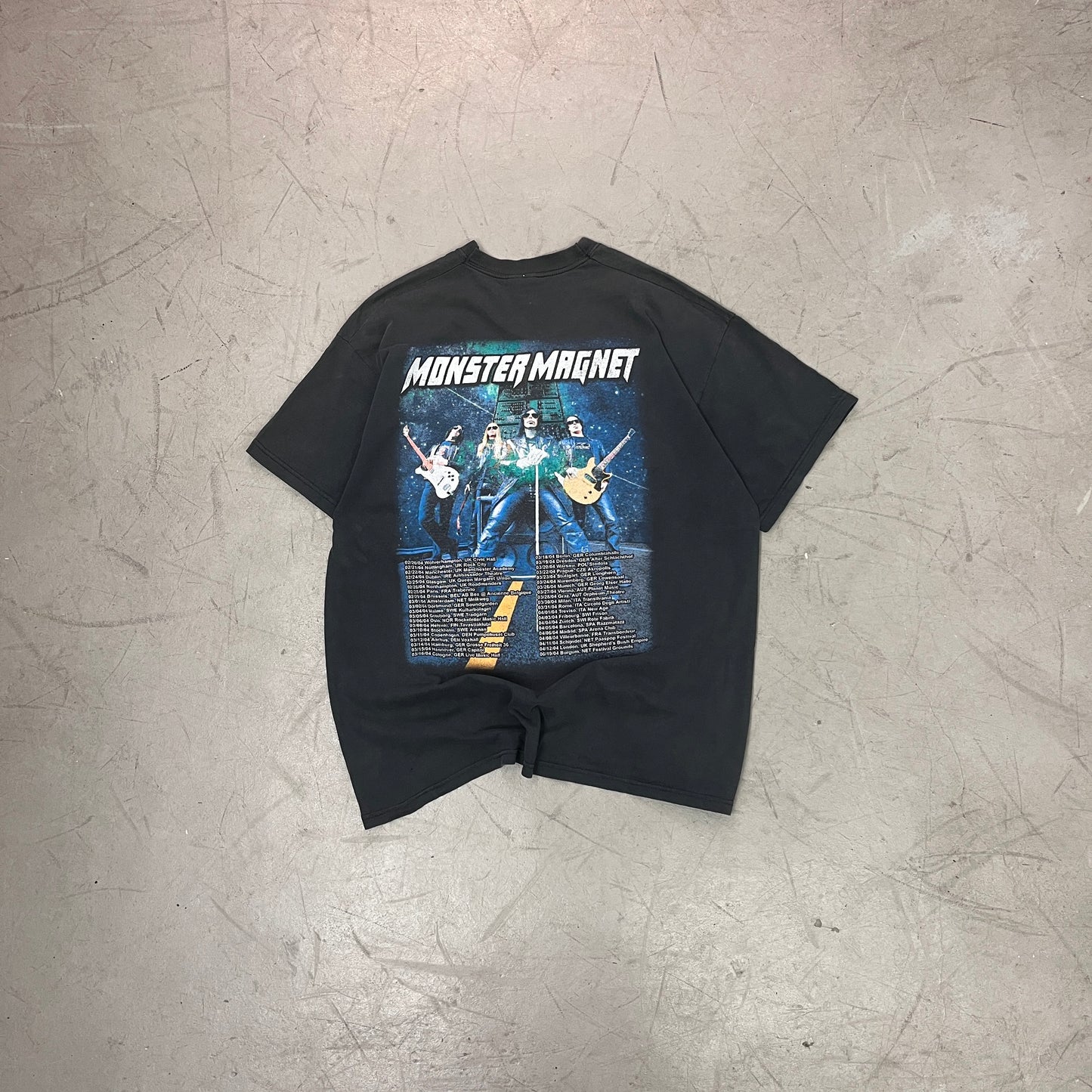 MONSTER MAGNET EURO TOUR 2004 [XL]