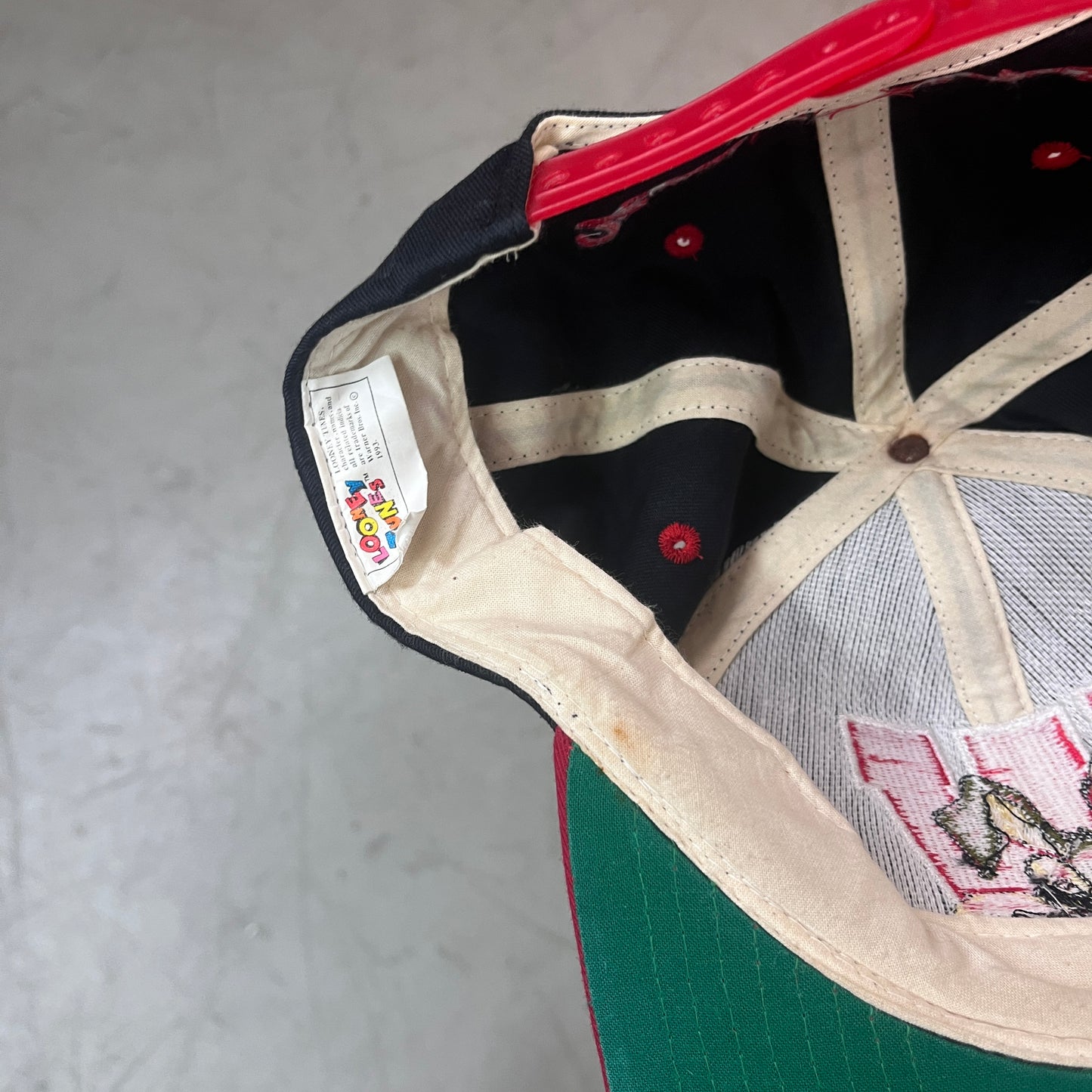 LOONEY TUNES WILE E. COYOTE 90s